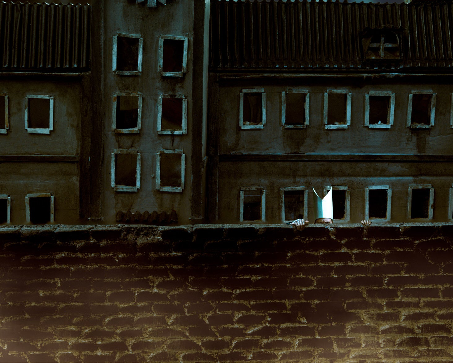 Florian Sanna aka Abuz One - Photographe Auteur et Artiste Visuel - Mauvaizélève - Entre 4 Murs - Les Zotres - Entre 4 Murs