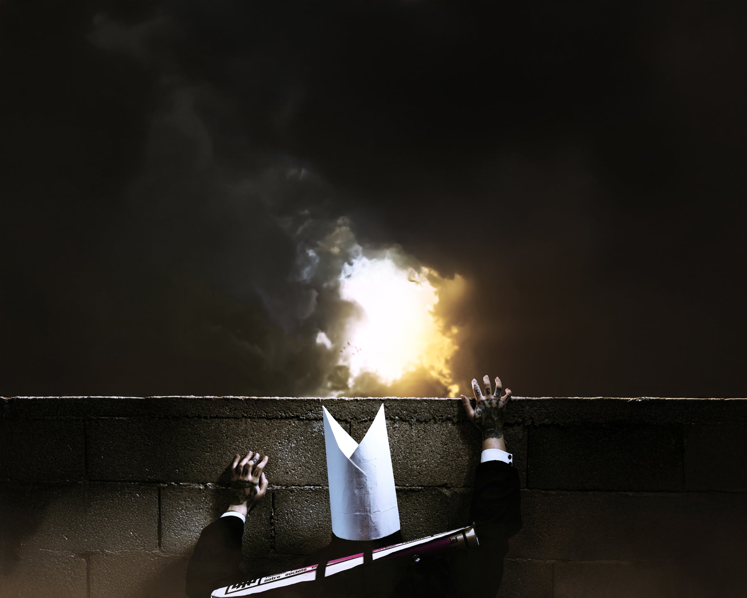 Florian Sanna aka Abuz One - Photographe Auteur et Artiste Visuel - Mauvaizeleve - Entre 4 Murs - Les Zotres - Faire le mur